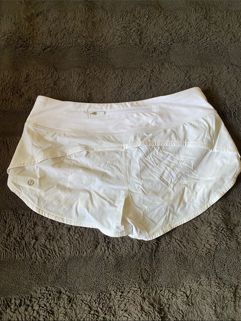 White lululemon shorts - Picture 2 of 4